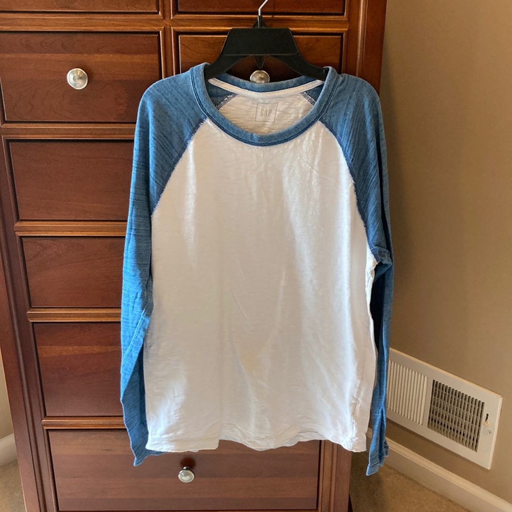 Gap men’s long sleeve shirt, size small, white with blue sleeves, 100% cotton